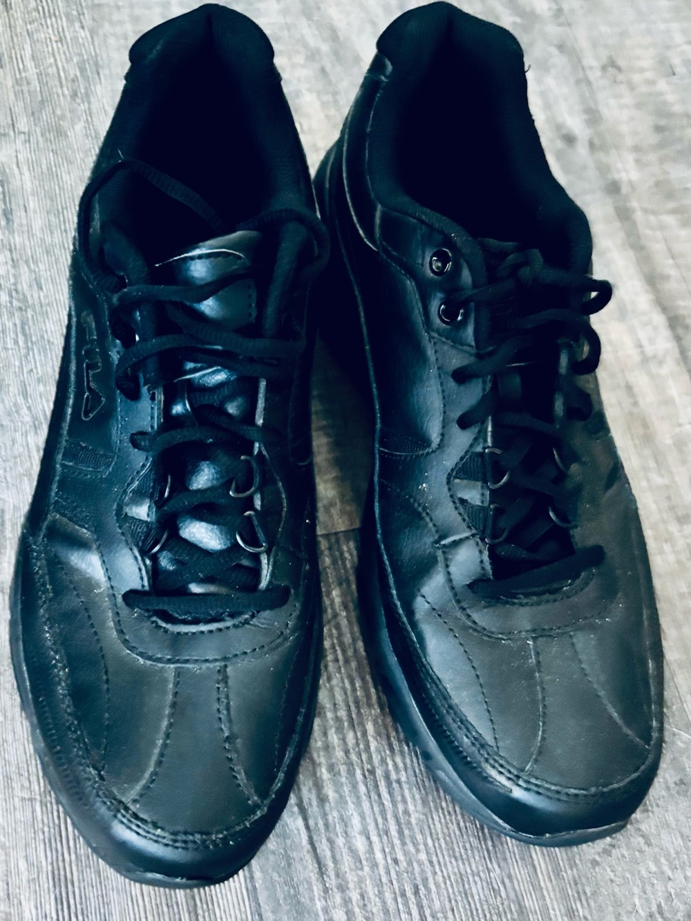 Fila Men's Black Low-Top Athletic Trainers